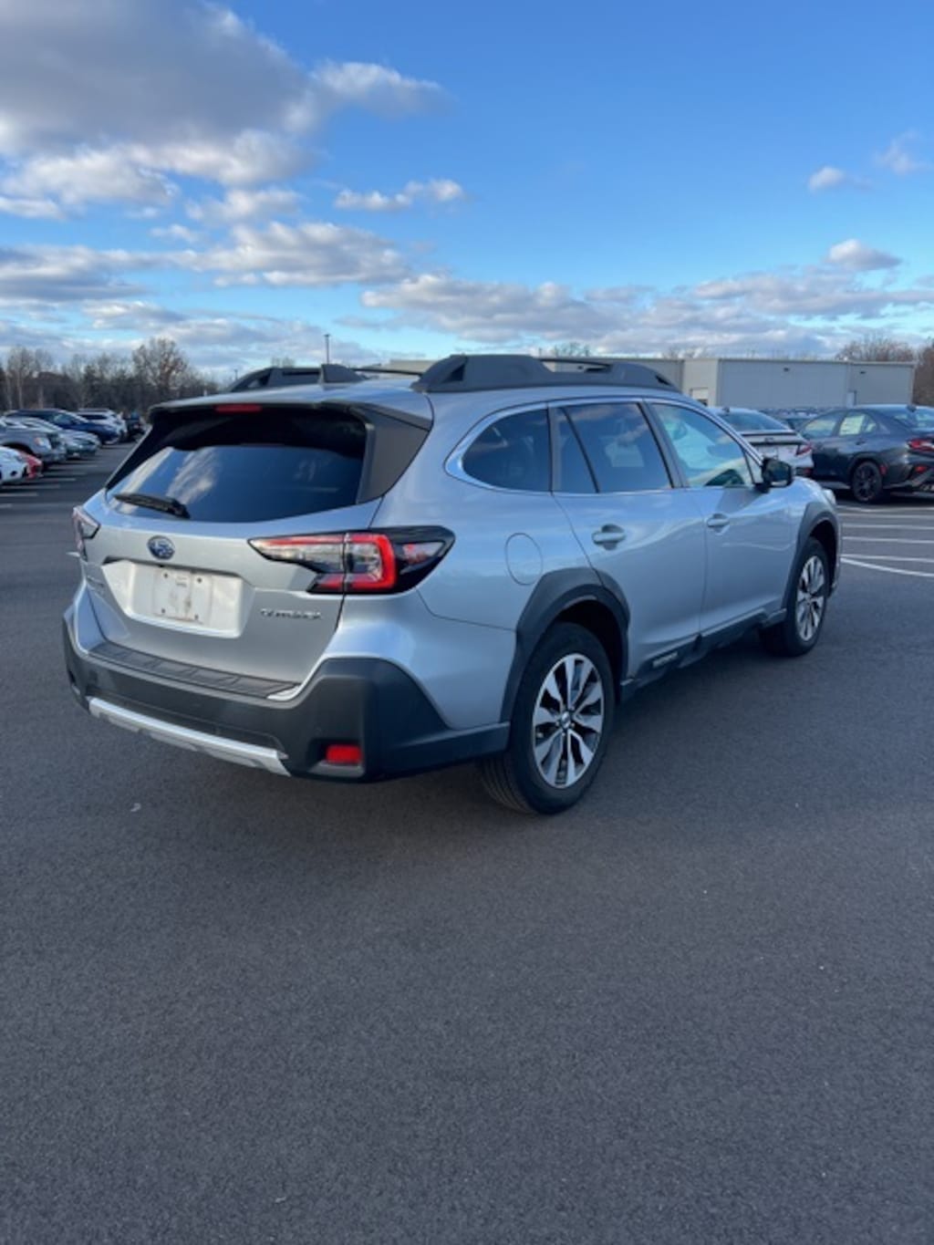 Used 2023 Subaru Outback Limited SUV
