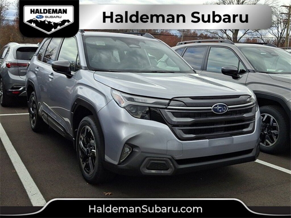 New 2025 Subaru Forester Limited SUV