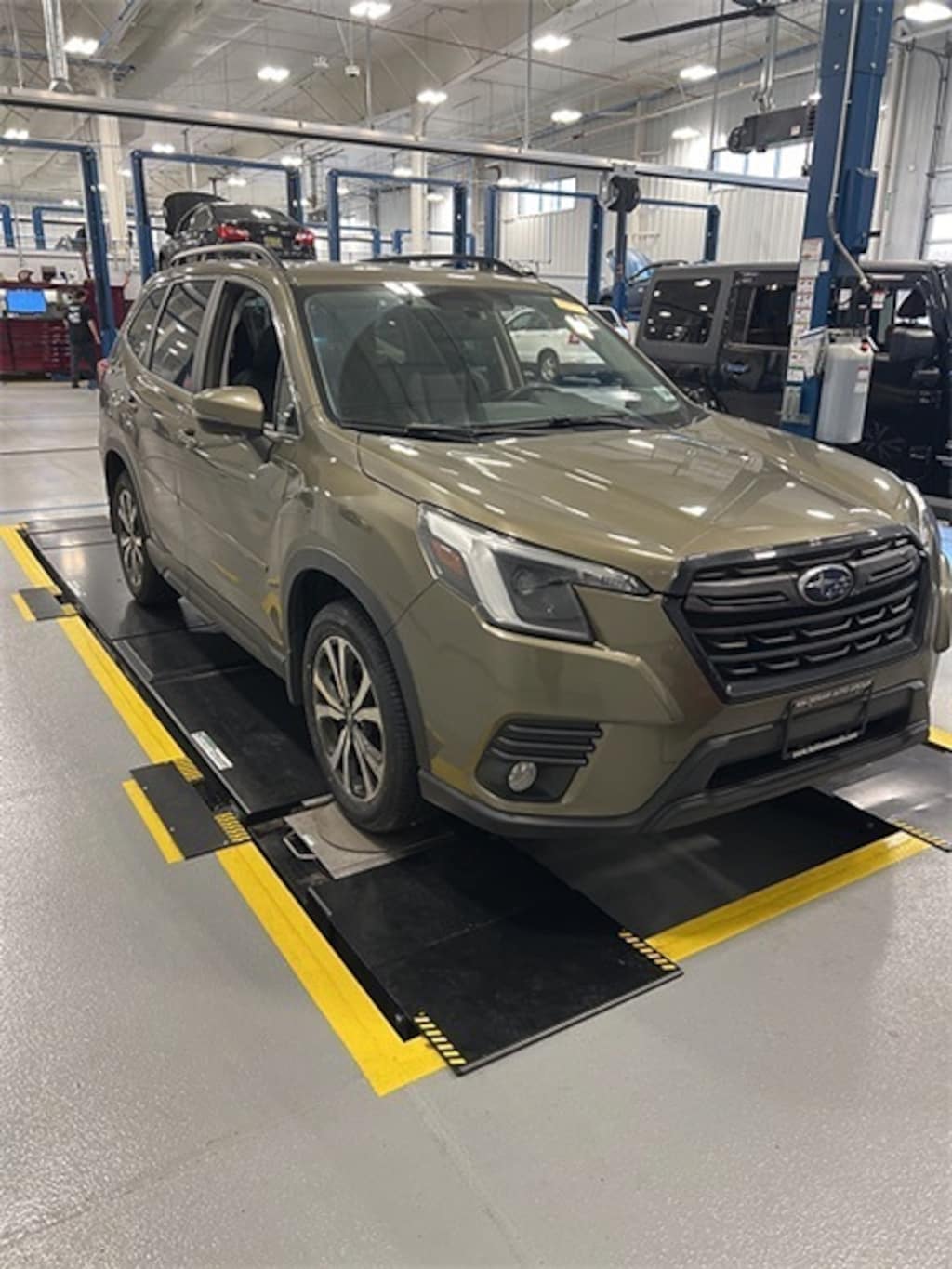 Used 2023 Subaru Forester Limited SUV