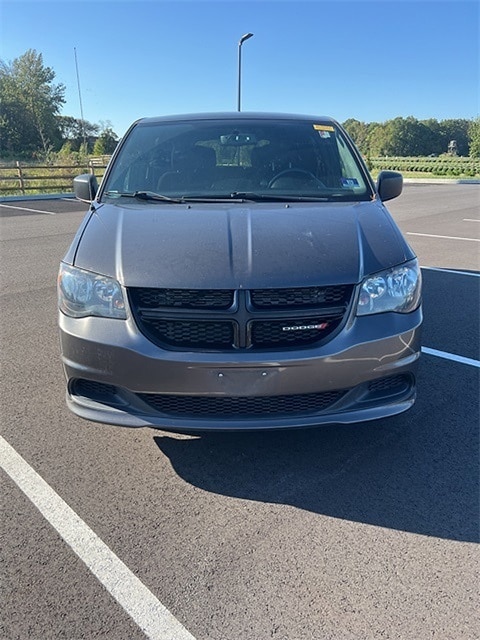 Used 2015 Dodge Grand Caravan SE with VIN 2C4RDGBG1FR558310 for sale in Robbinsville Township, NJ