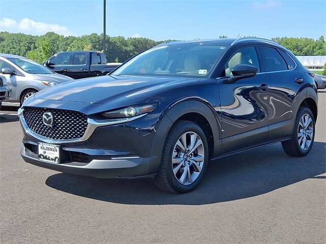 2021 Mazda CX-30 Premium photo 3