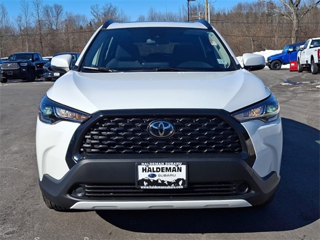 Used 2022 Toyota Corolla Cross LE SUV