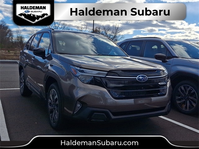 2025 Subaru Forester Touring's photo