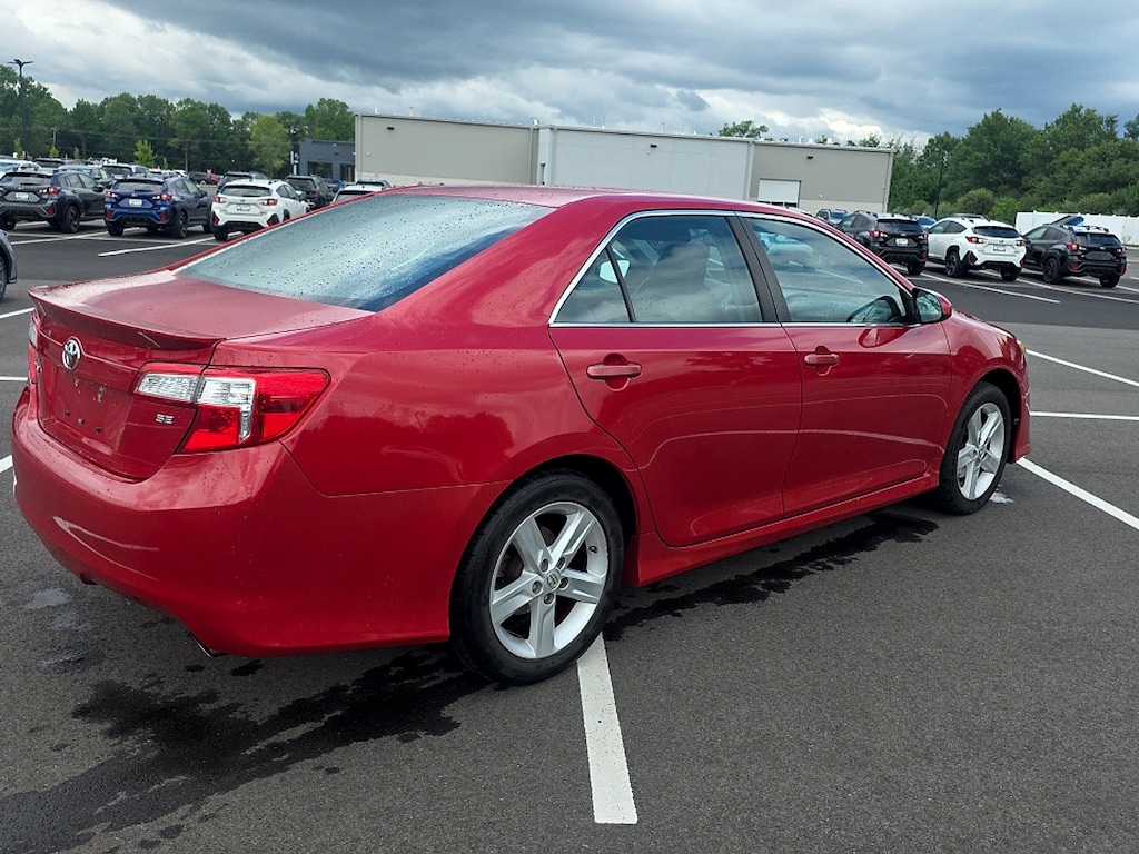 Used 2014 Toyota Camry SE