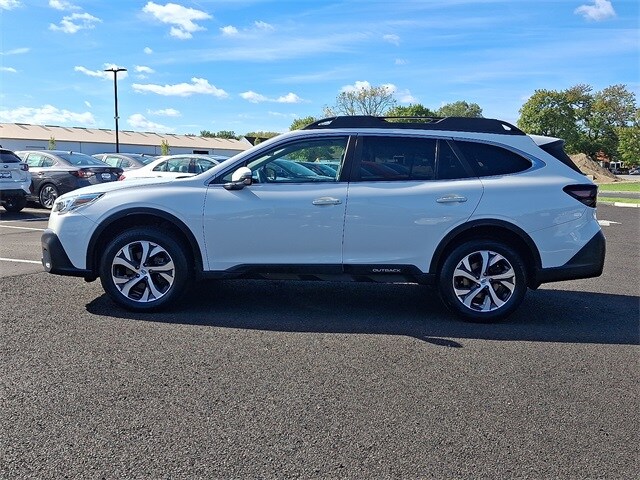 2021 Subaru Outback Limited photo 4