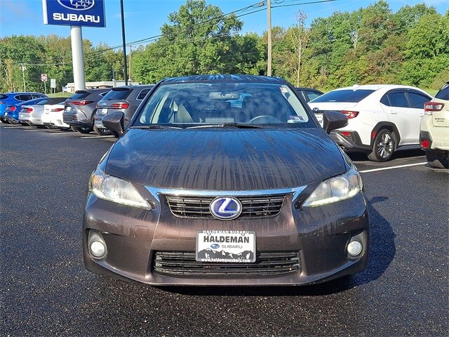 2012 Lexus CT 200h photo 2