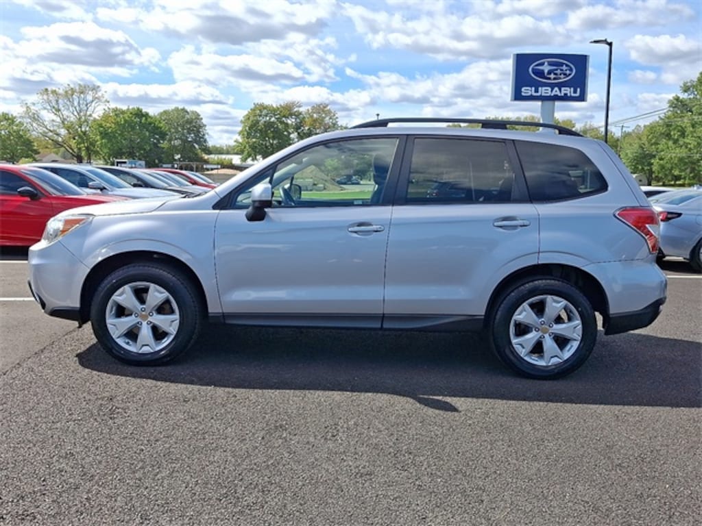 Used 2016 Subaru Forester 2.5i Premium SUV