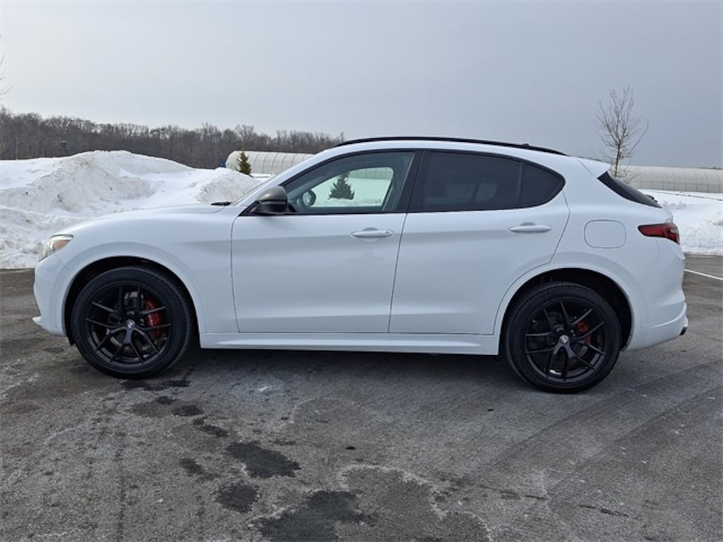 Used 2021 Alfa Romeo Stelvio Ti SUV