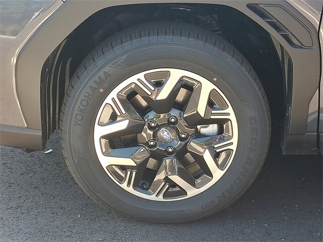 2025 Subaru Forester Premium photo 4