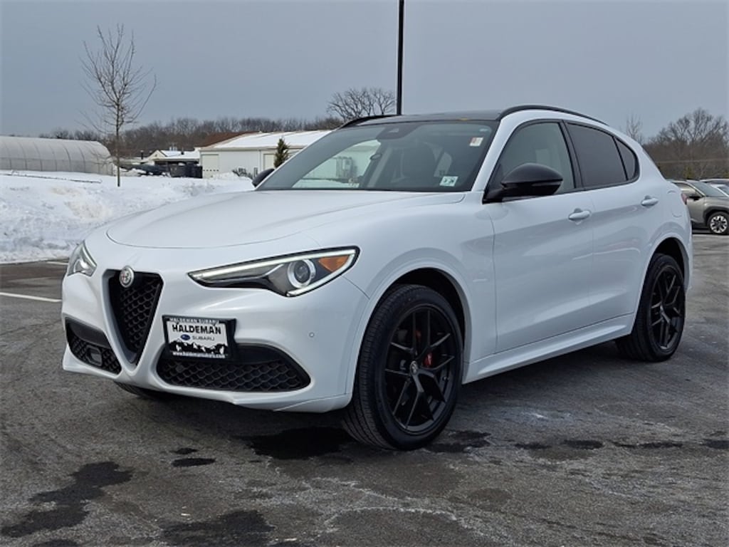 Used 2021 Alfa Romeo Stelvio Ti SUV