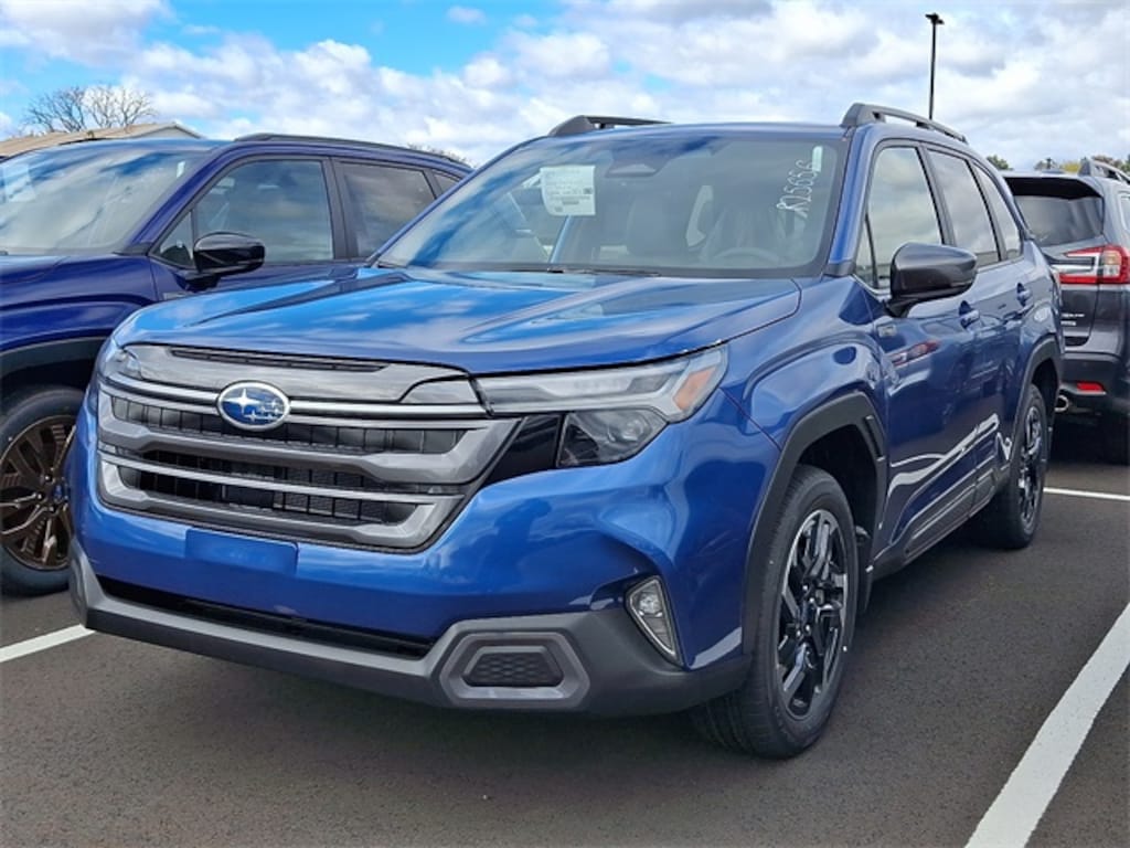New 2025 Subaru Forester Hybrid Limited SUV