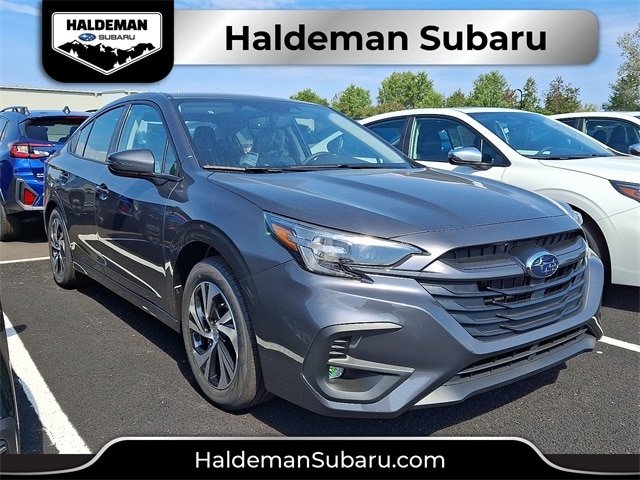 2025 Subaru Legacy Premium's photo