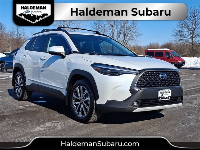 2023 Toyota Corolla Cross XLE