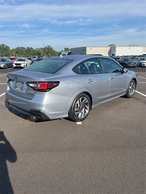 2024 Subaru Legacy Touring XT photo 3