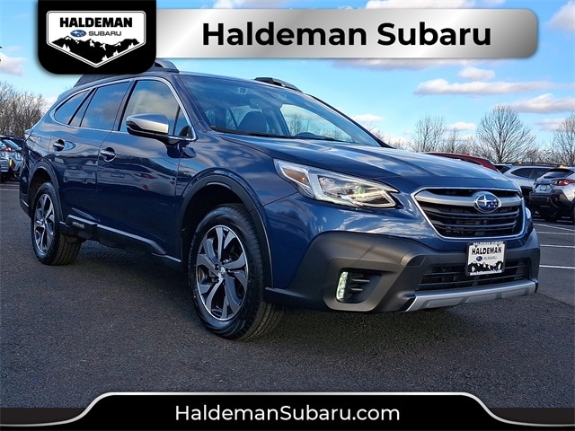 2020 Subaru Outback Touring's photo