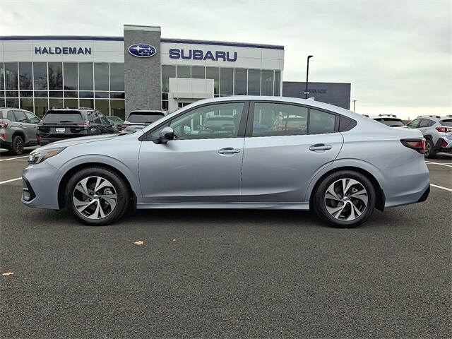 2025 Subaru Legacy Premium photo 4