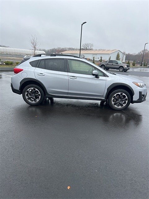 2023 Subaru Crosstrek Premium photo 4
