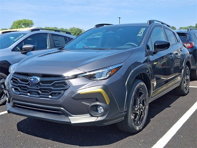2025 Subaru Crosstrek Sport photo 2