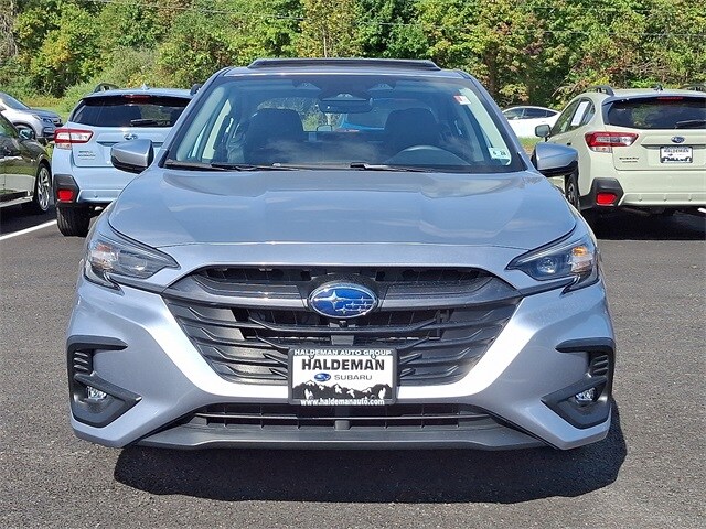 2024 Subaru Legacy Touring XT photo 2