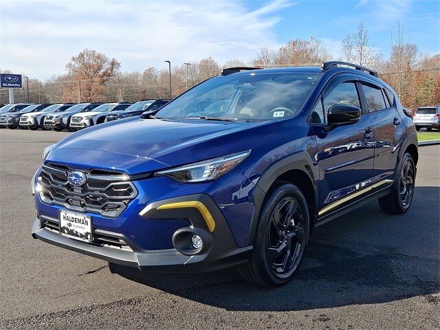 2025 Subaru Crosstrek Sport photo 3