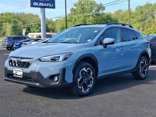 2023 Subaru Crosstrek Limited photo 3