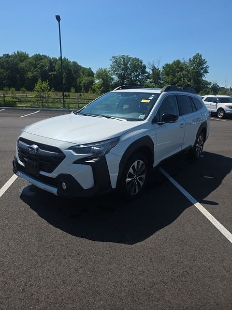 2024 Subaru Outback Limited's photo
