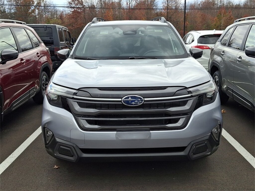 New 2025 Subaru Forester Limited SUV