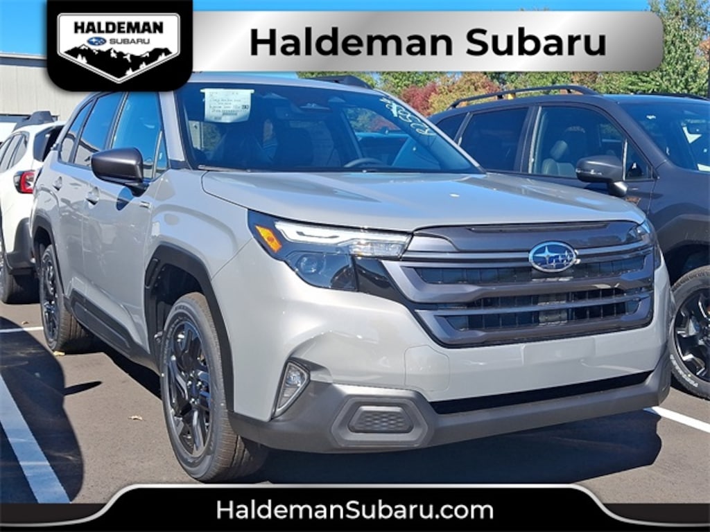 New 2025 Subaru Forester Hybrid Premium SUV