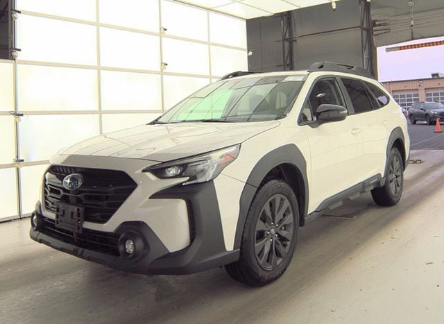 2025 Subaru Outback Onyx Edition's photo