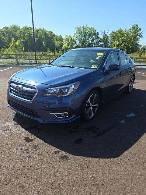 2019 Subaru Legacy 2.5i Limited's photo