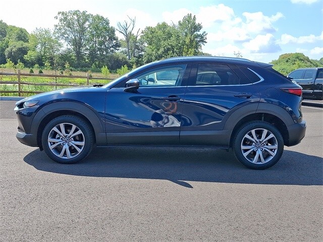2021 Mazda CX-30 Premium photo 4