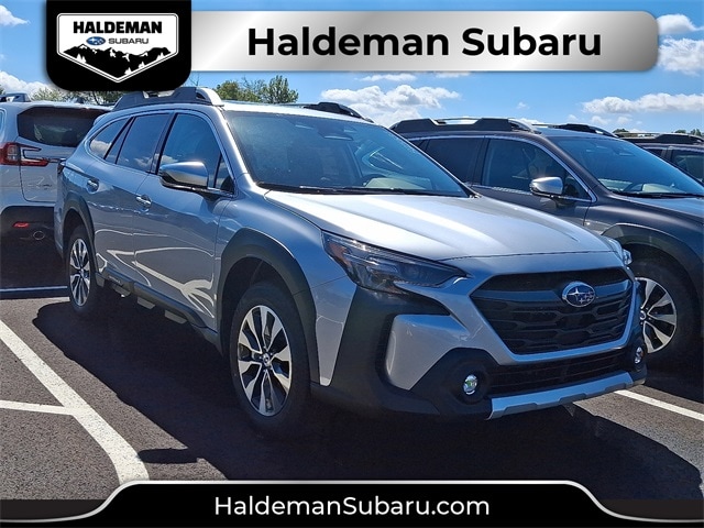 2025 Subaru Outback Touring's photo