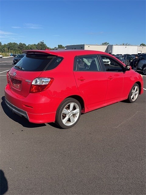 2010 Toyota Corolla Matrix L 4WD photo 4