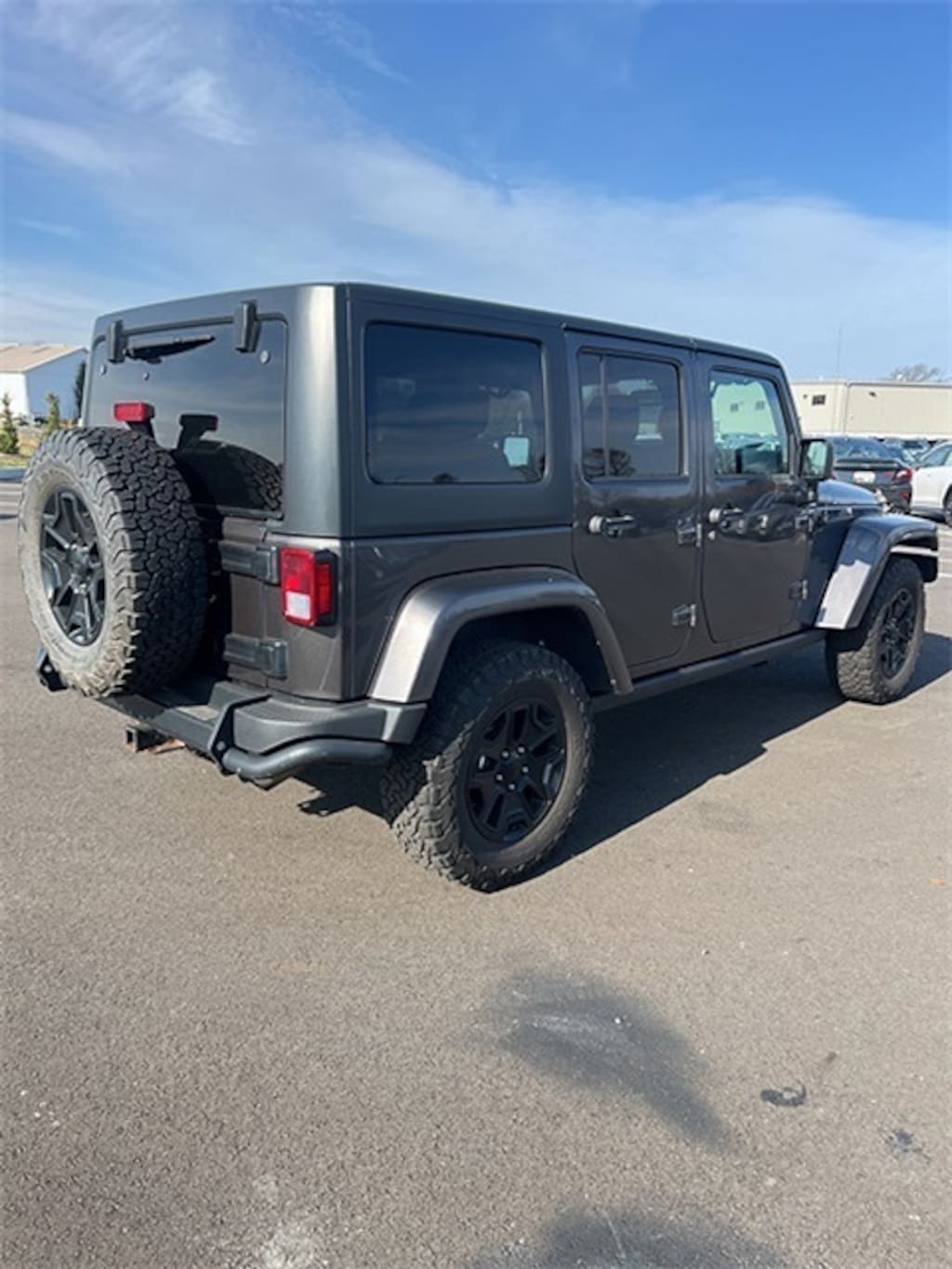 Used 2016 Jeep Wrangler Unlimited Sahara SUV