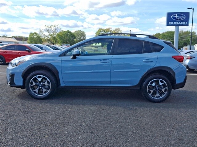 2019 Subaru Crosstrek 2.0i Premium photo 2