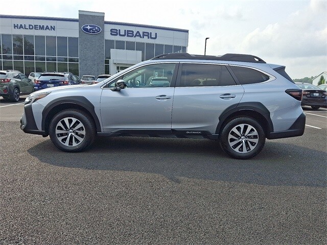 2024 Subaru Outback Premium photo 2