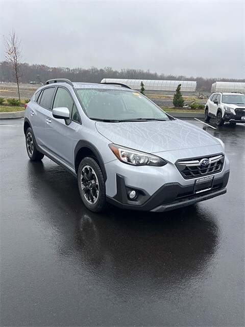 2023 Subaru Crosstrek Premium photo 3
