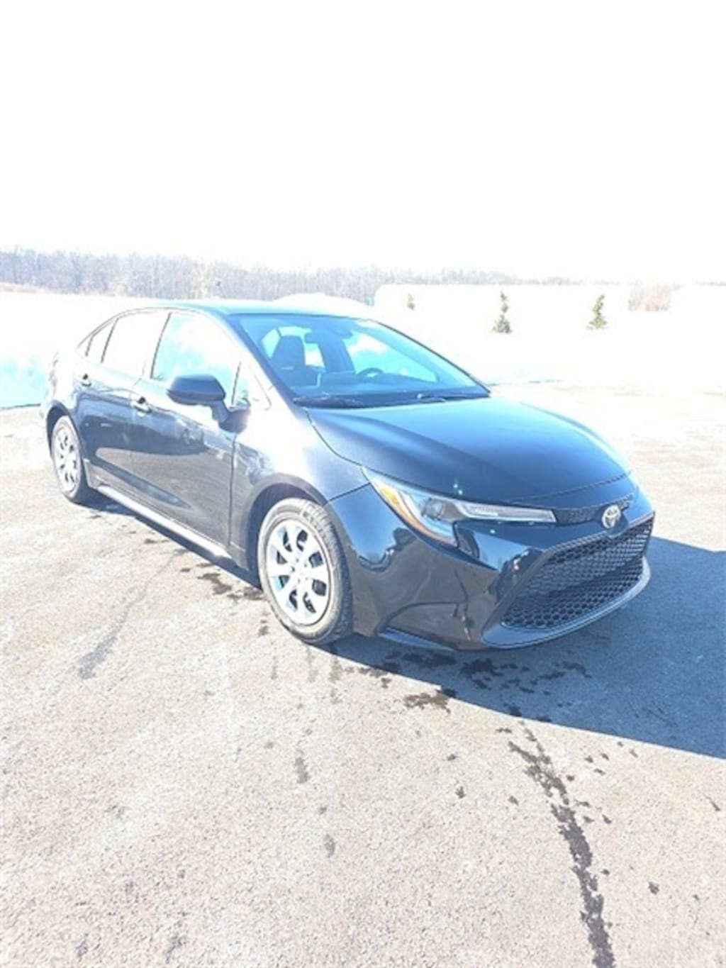 Used 2021 Toyota Corolla LE Sedan