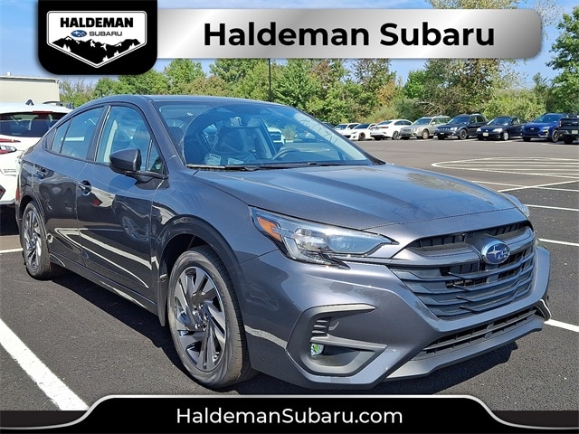 2025 Subaru Legacy Limited's photo