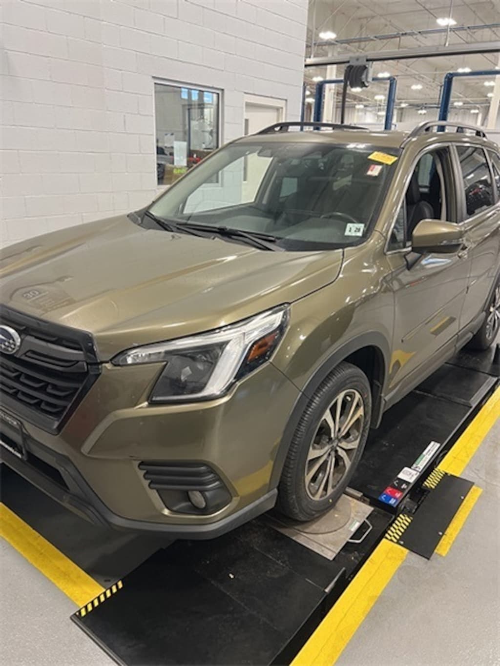 Used 2023 Subaru Forester Limited SUV
