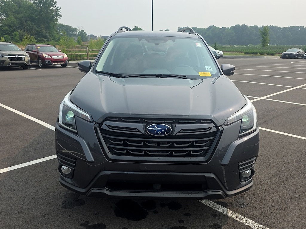 Used 2023 Subaru Forester Limited