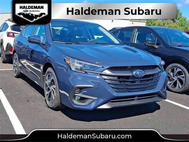 2025 Subaru Legacy Premium's photo