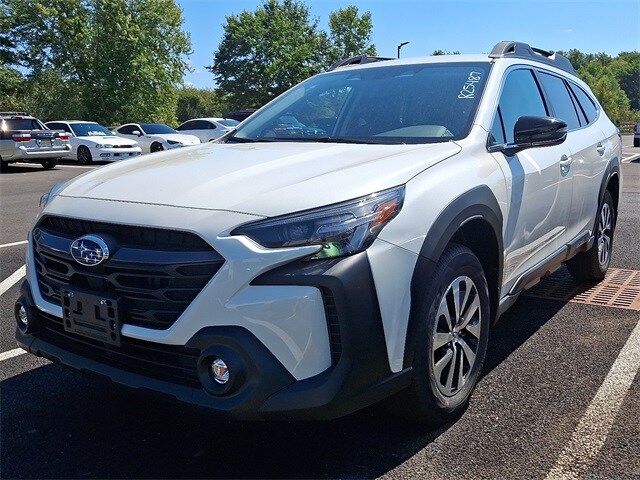 2025 Subaru Outback Premium photo 3