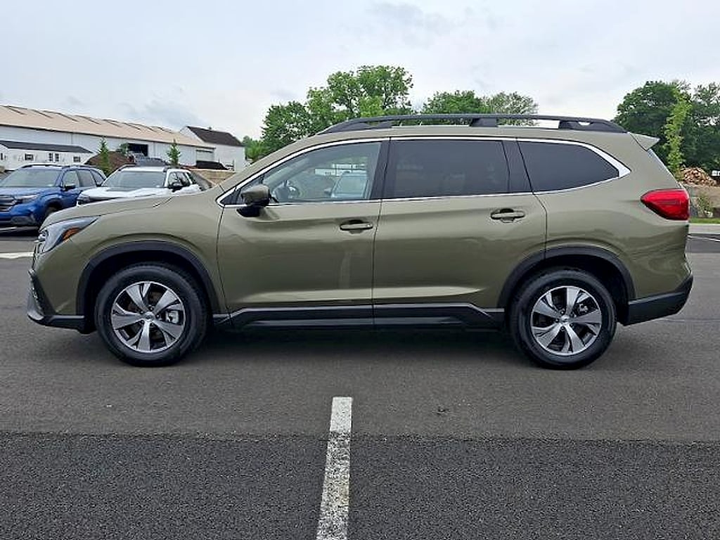 Used 2025 Subaru Ascent Premium 7-Passenger SUV