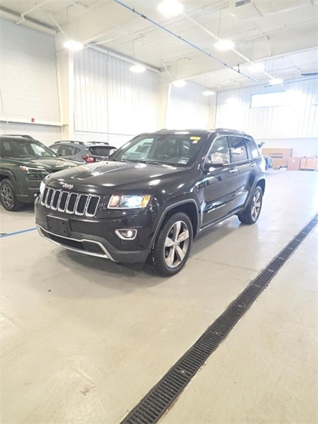 Used 2015 Jeep Grand Cherokee Limited SUV