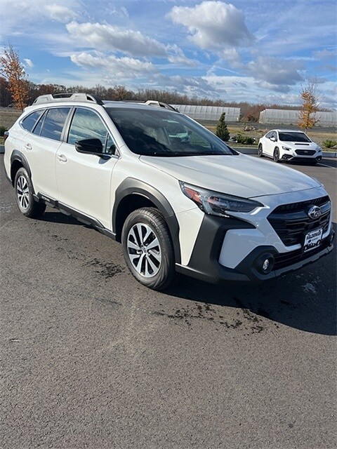 2025 Subaru Outback Premium photo 3