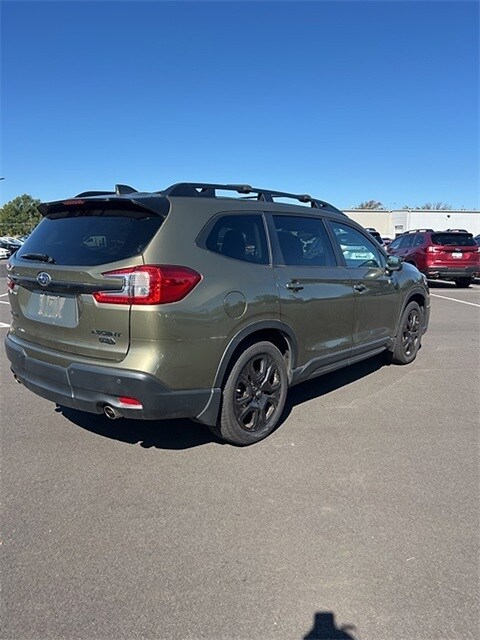 2023 Subaru Ascent Onyx Edition photo 3