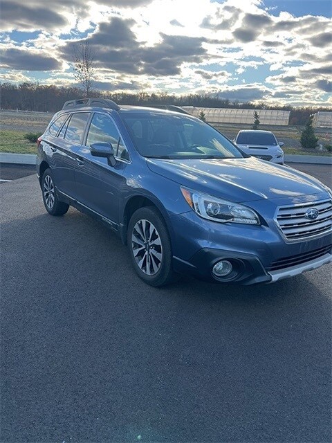 2016 Subaru Outback 2.5i photo 3