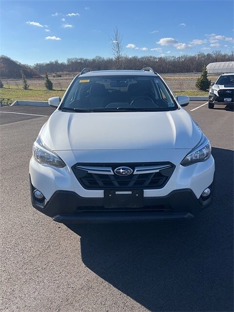 2023 Subaru Crosstrek Premium photo 2