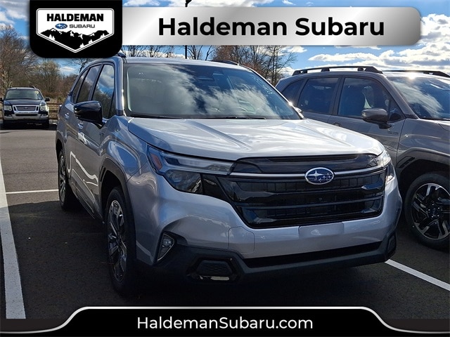 2025 Subaru Forester Touring's photo